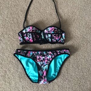 Multi-colored bikini with strap